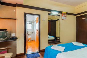 Zo Rooms Lbs Marg Airport Malad Exterior photo