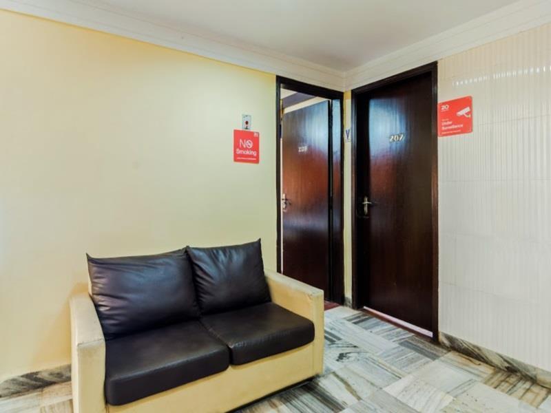 Zo Rooms Lbs Marg Airport Malad Exterior photo